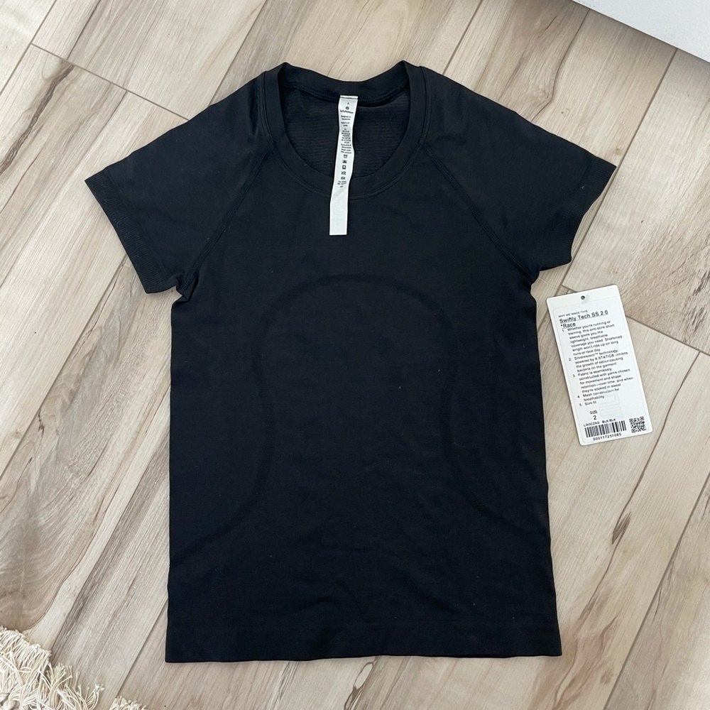 lululemon top - BNWT